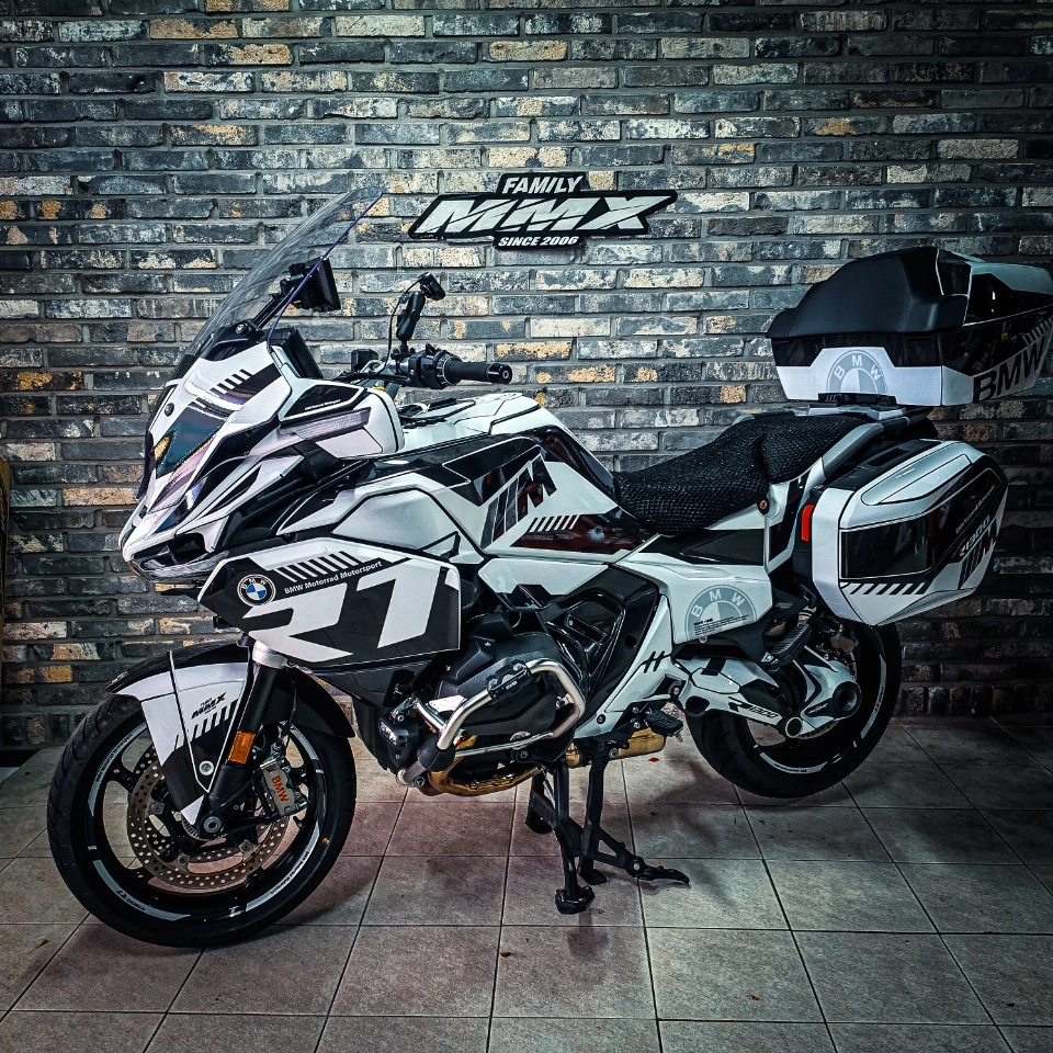 BMW R 1300 RT 2026 화이트 사진 1
