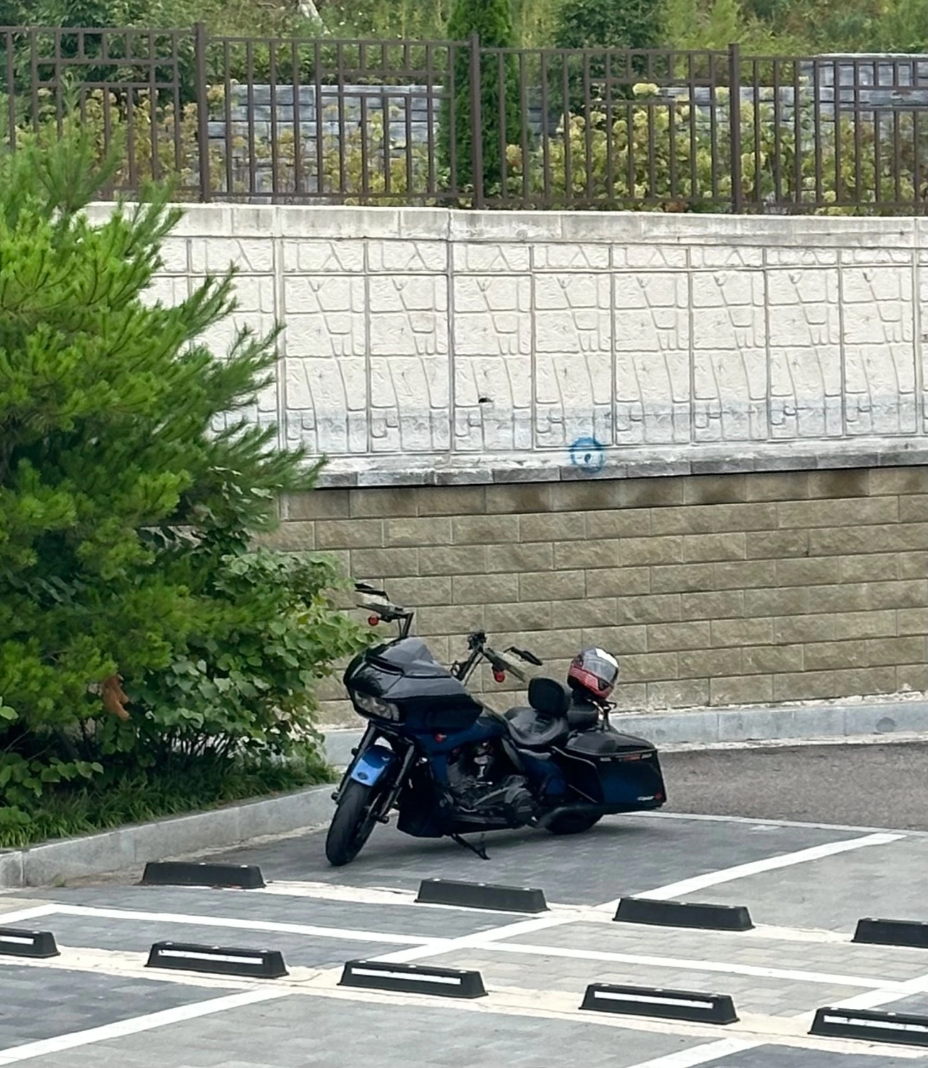 할리데이비슨 CVO 로드 글라이드 2019 블랙 사진 1