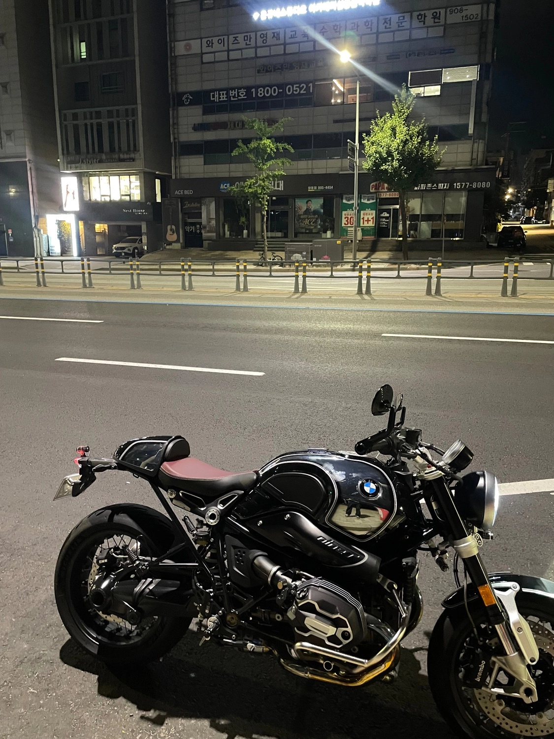 BMW R nine T 2023 블랙 사진 3
