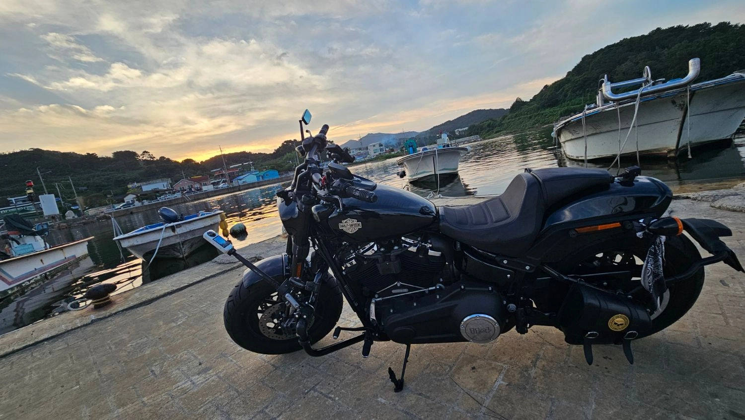 할리데이비슨 팻밥 114 2022 블랙