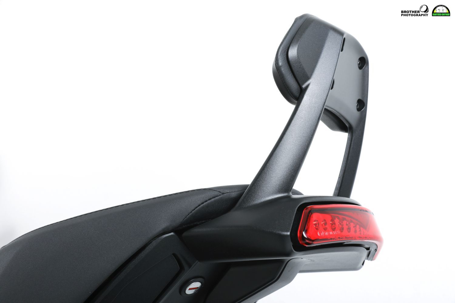 두카티 디아벨 1260 S thumb 2