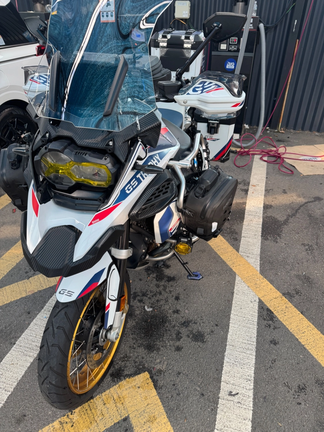 BMW R 1250 GS 어드벤처 2023 화이트 사진 1