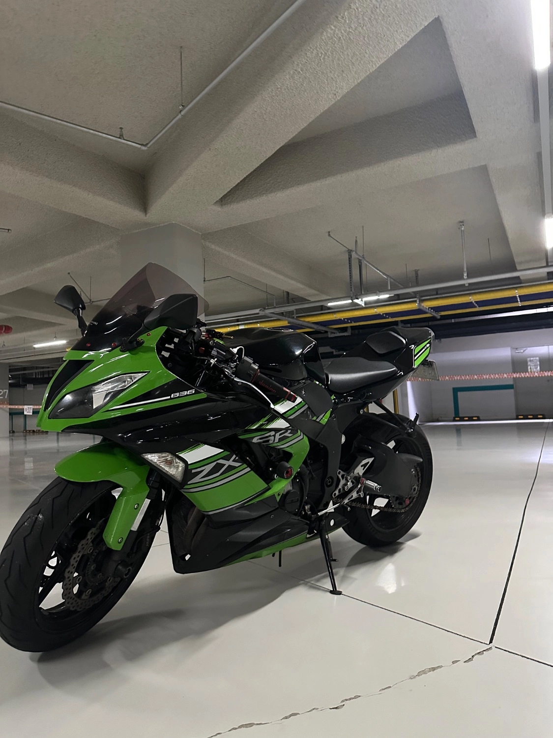 가와사키 닌자 ZX-6R 2018 2018 그린 사진 3
