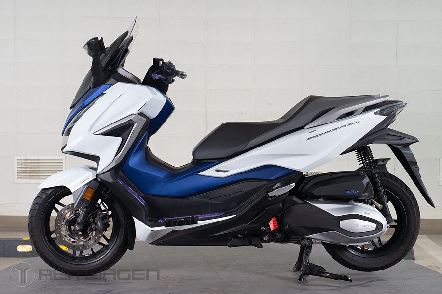 혼다 포르자 350 thumb 2