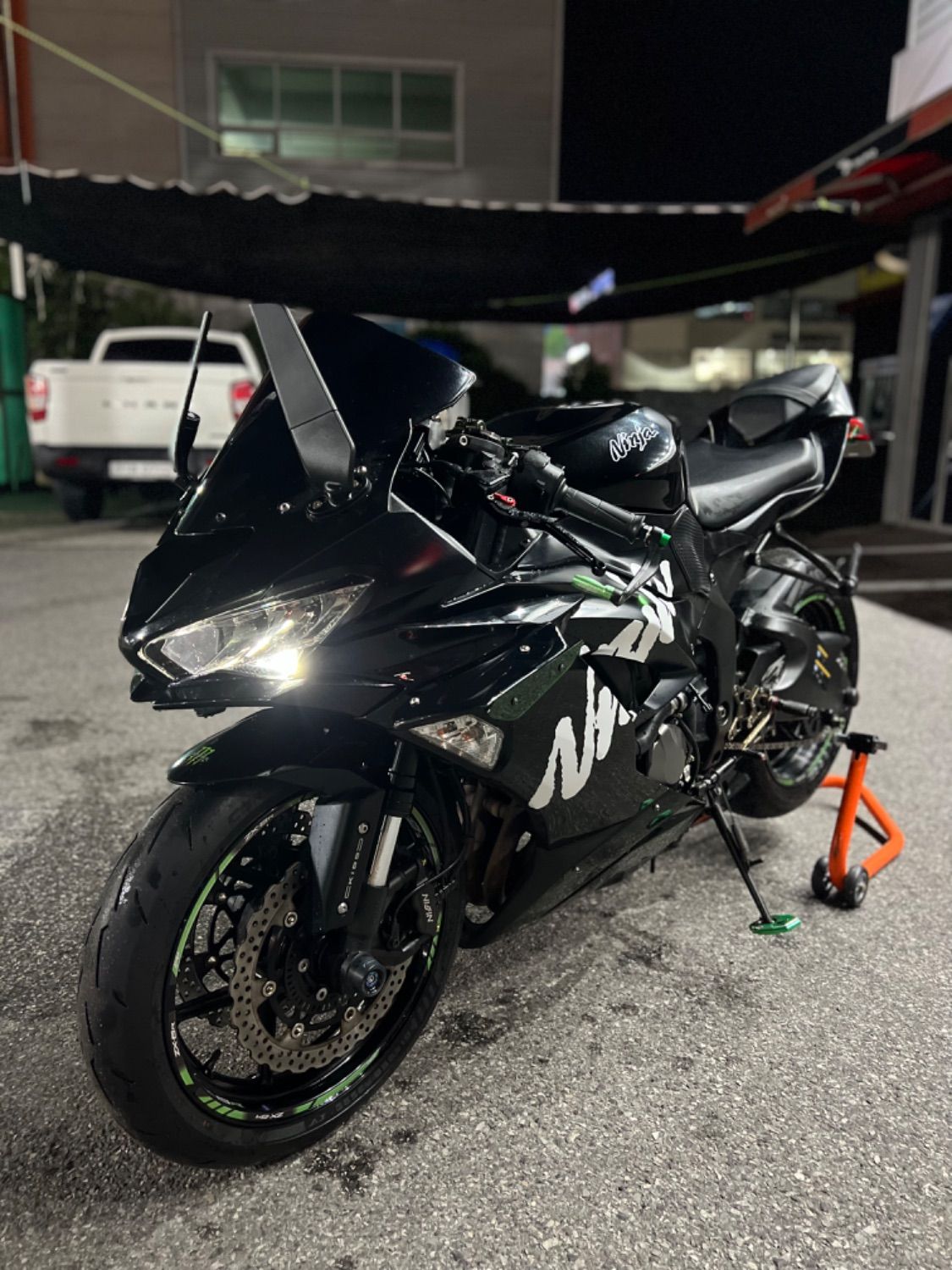 가와사키 닌자 ZX-6R thumb 2