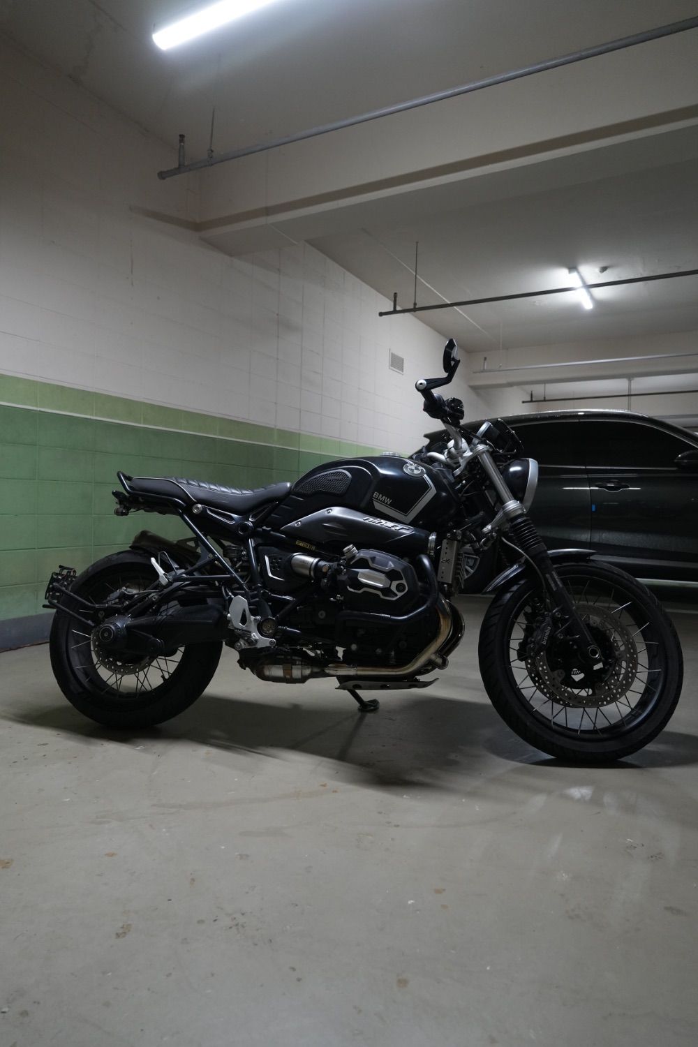 BMW R nine T 스크램블러 2021 블랙