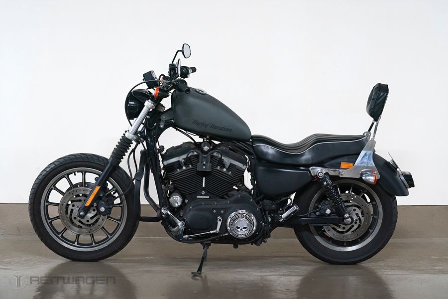 할리데이비슨  thumb 2