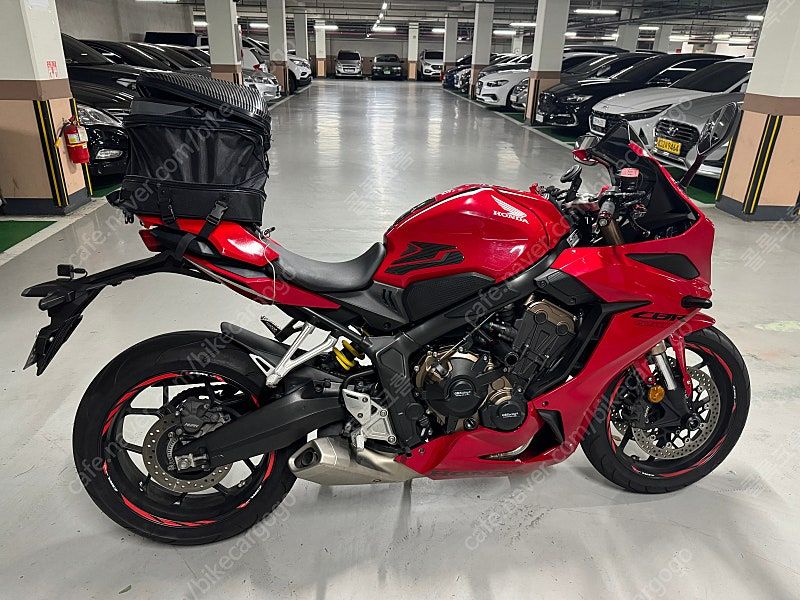 혼다 CBR 650 R MT thumb 2