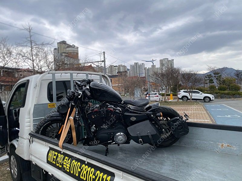 할리데이비슨 포티에잇 thumb 2