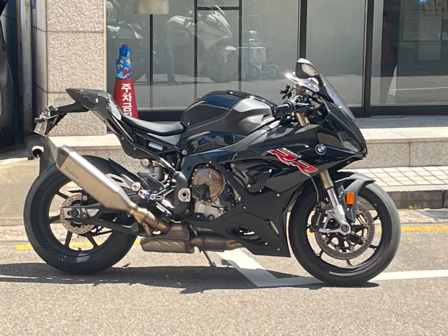 BMW S 1000 RR 2021 화이트 사진 6