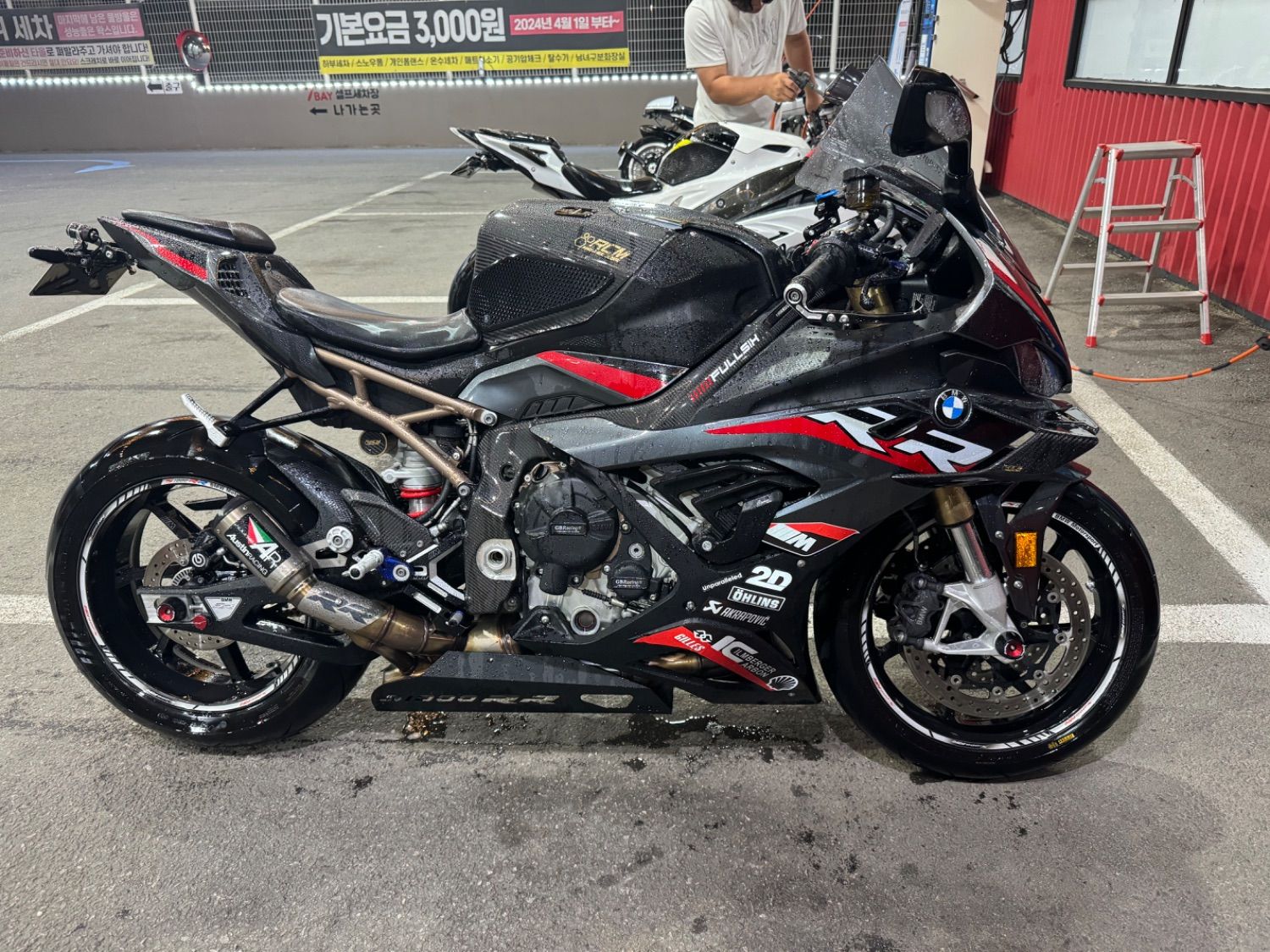 BMW S 1000 RR thumb 2