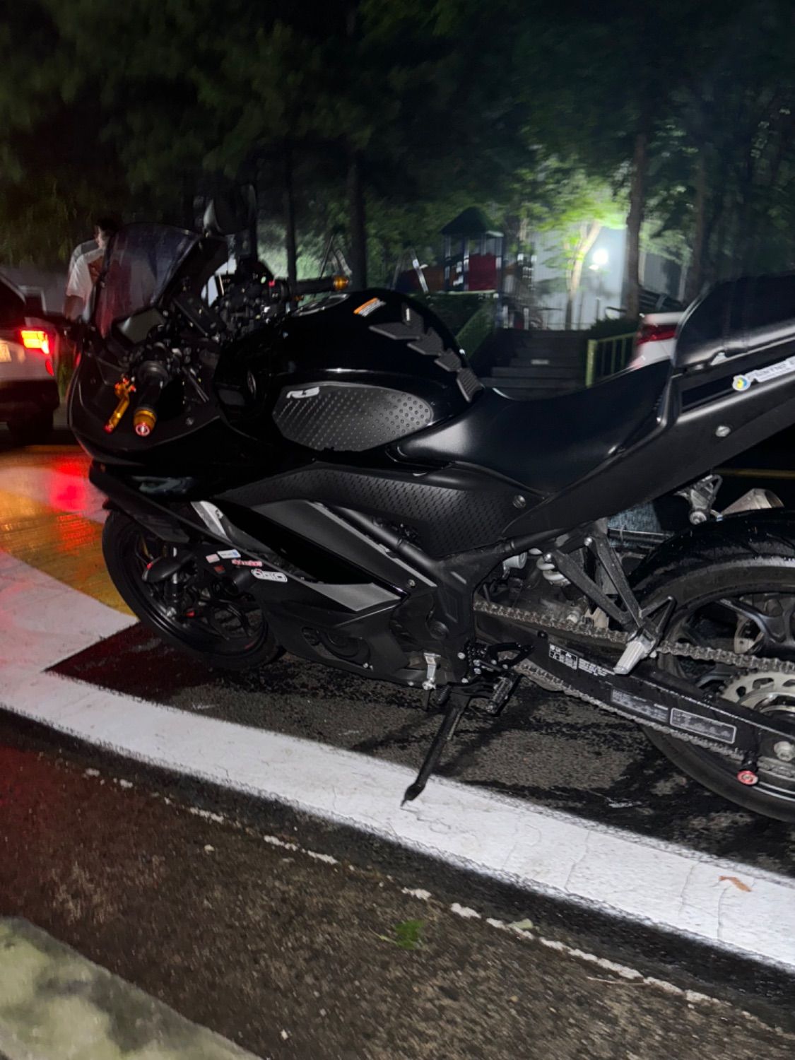 야마하 YZF R3 thumb 2