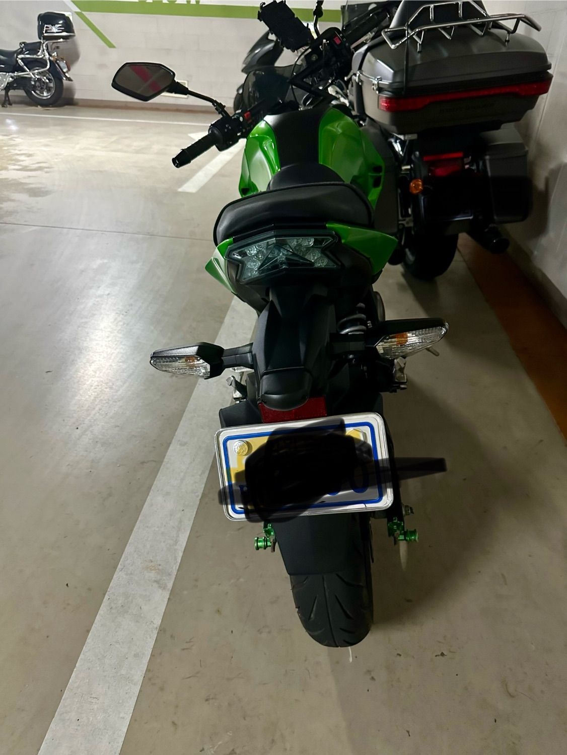 가와사키 Z 125 more