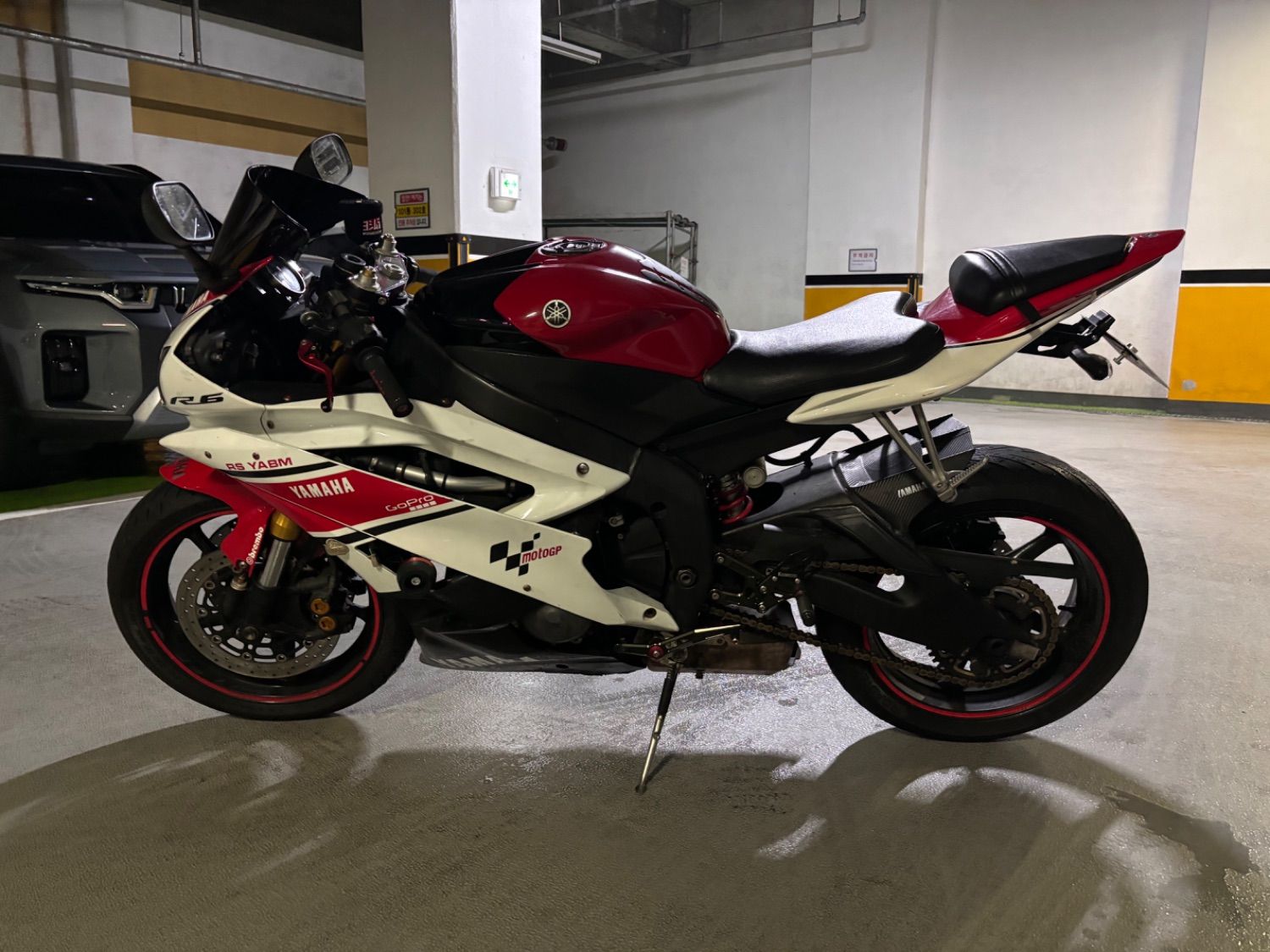 야마하 YZF R6 thumb 2