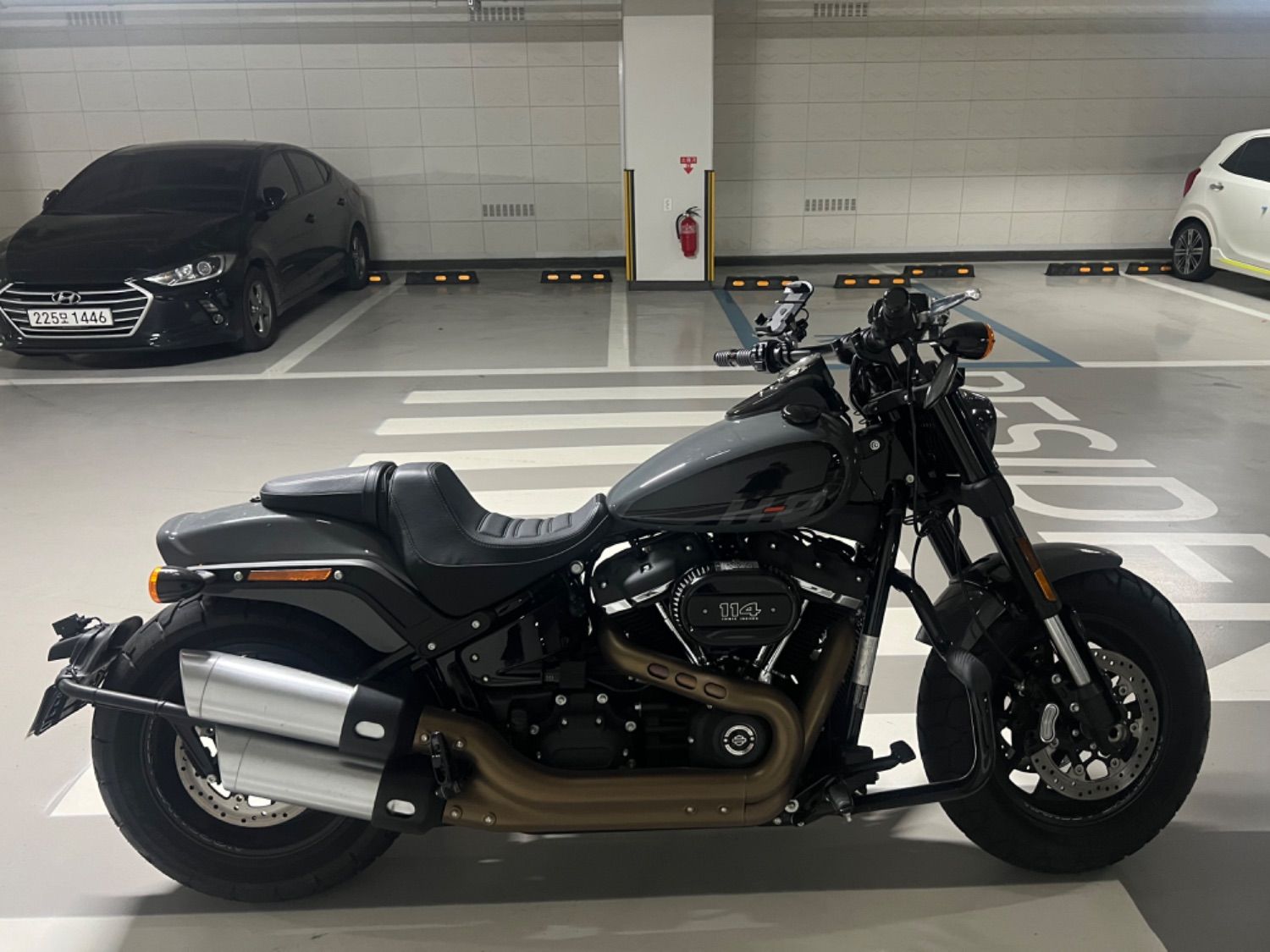 할리데이비슨 소프테일 팻밥 more