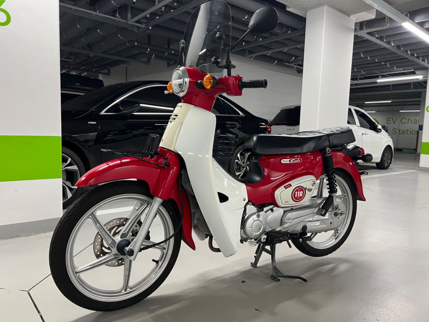 혼다 슈퍼 커브 110 thumb 2