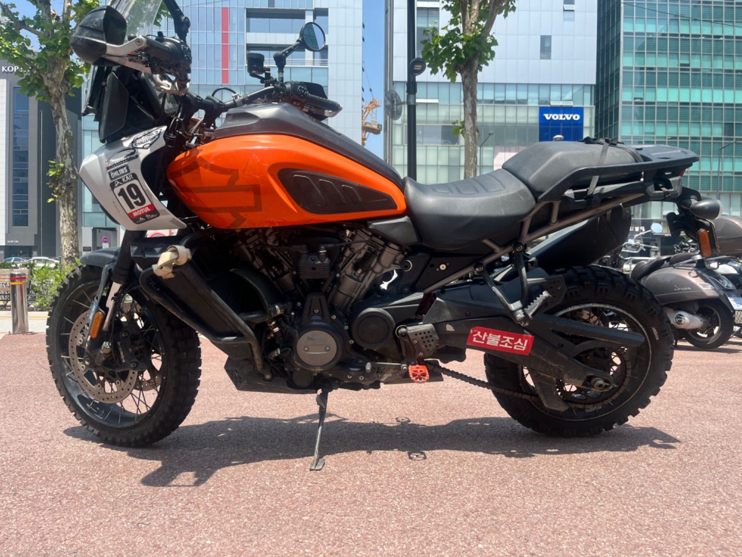 할리데이비슨 팬 아메리카 1250 스페셜 thumb 2