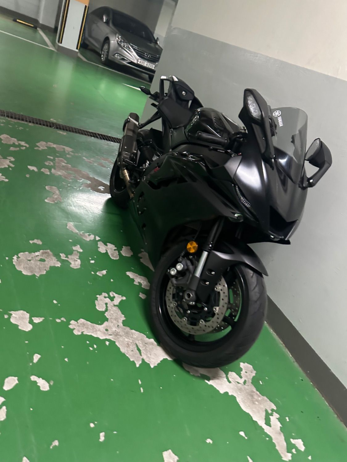 야마하 YZF R6 thumb 2