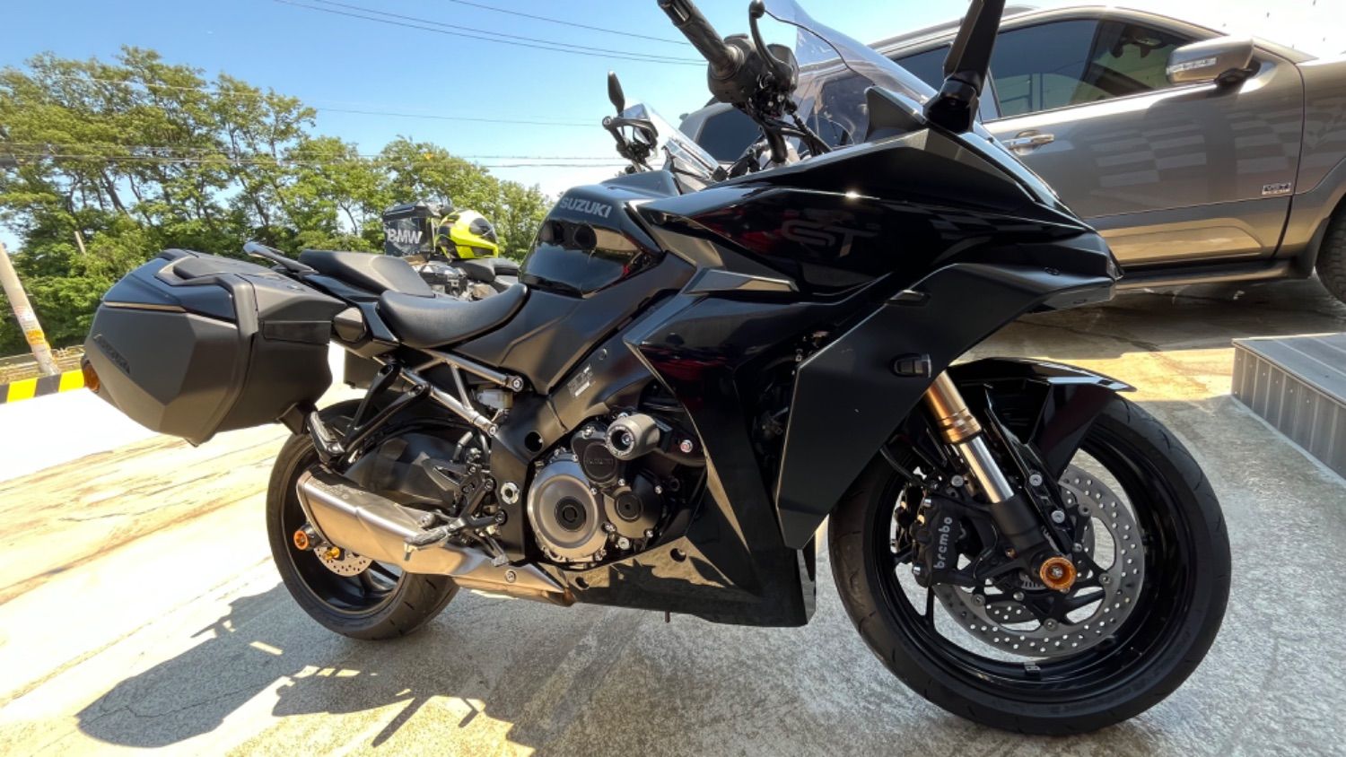 스즈키 GSX S 1000 GT thumb 2