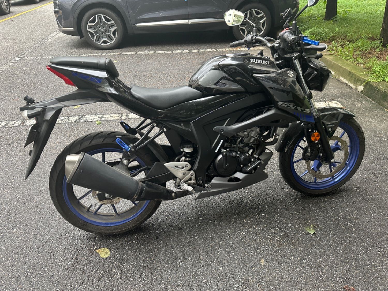 스즈키 GSX S 125 thumb 2