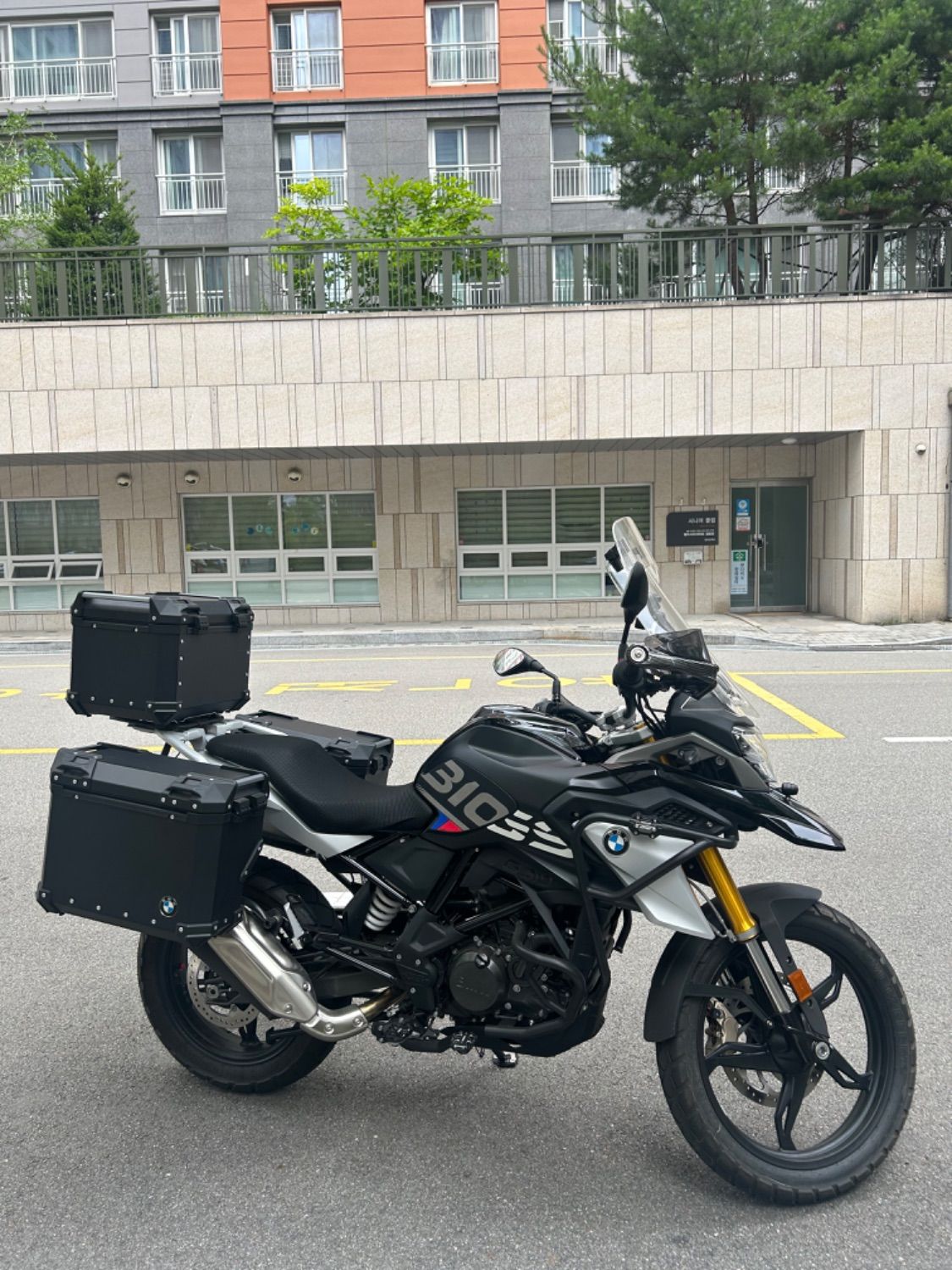 BMW G 310 GS thumb 2