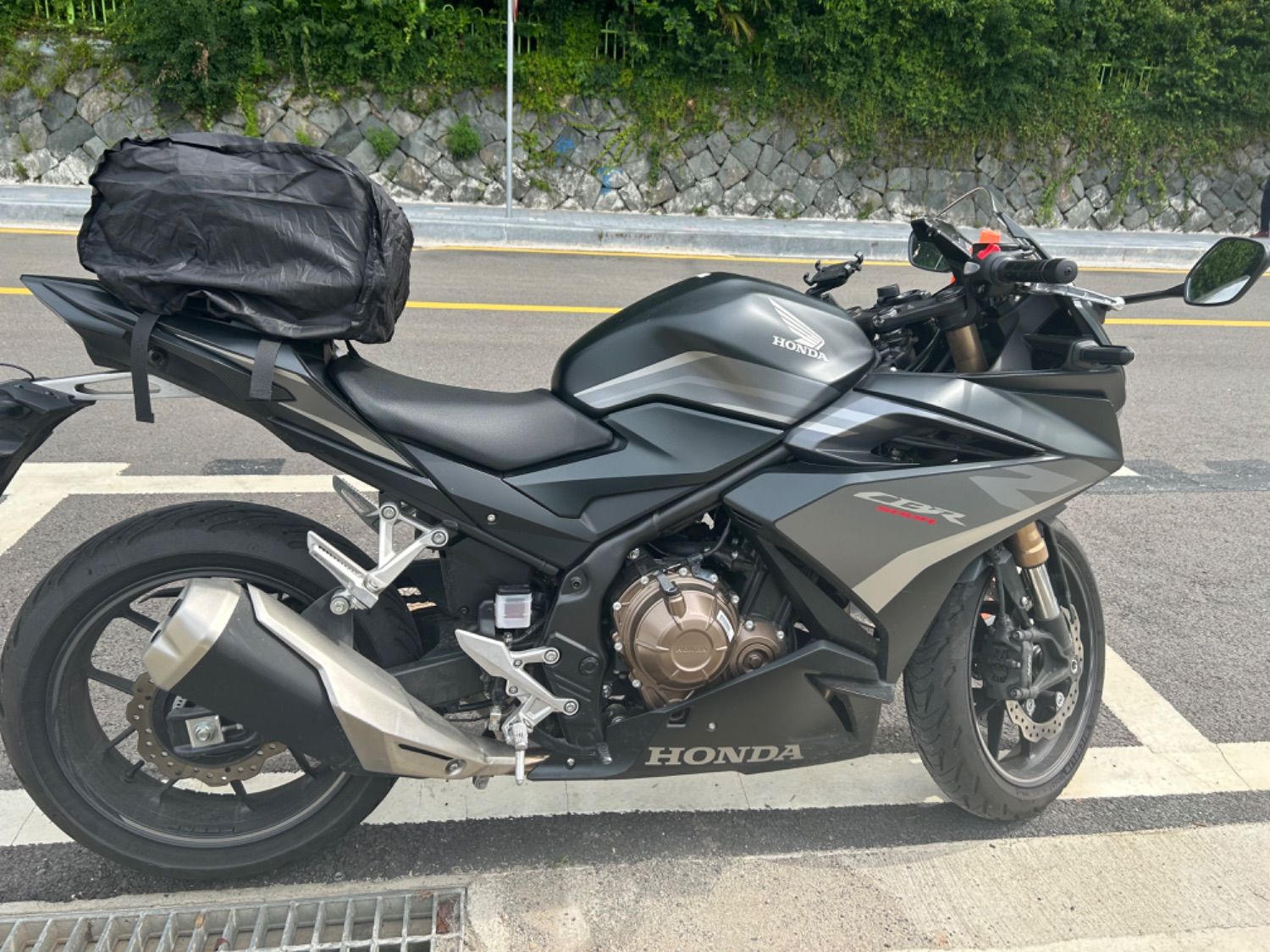 혼다 CBR 500 R more
