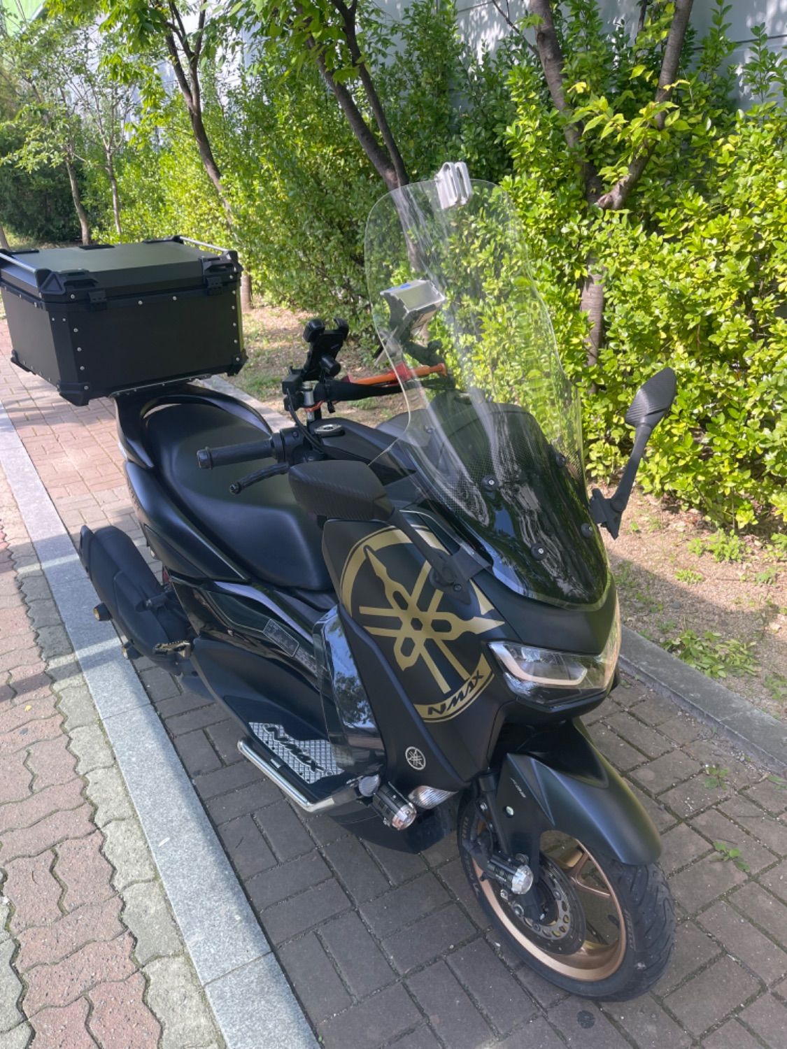 야마하 NMAX 125 thumb 2
