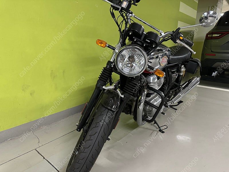 로얄엔필드 인터셉터 650 more