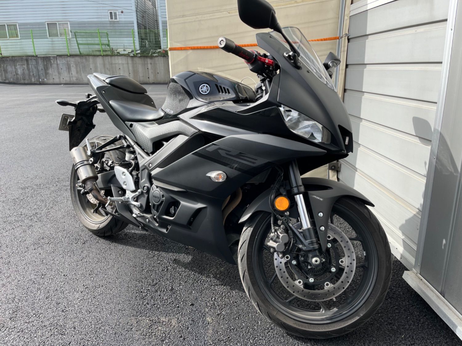 야마하 YZF R3 thumb 2