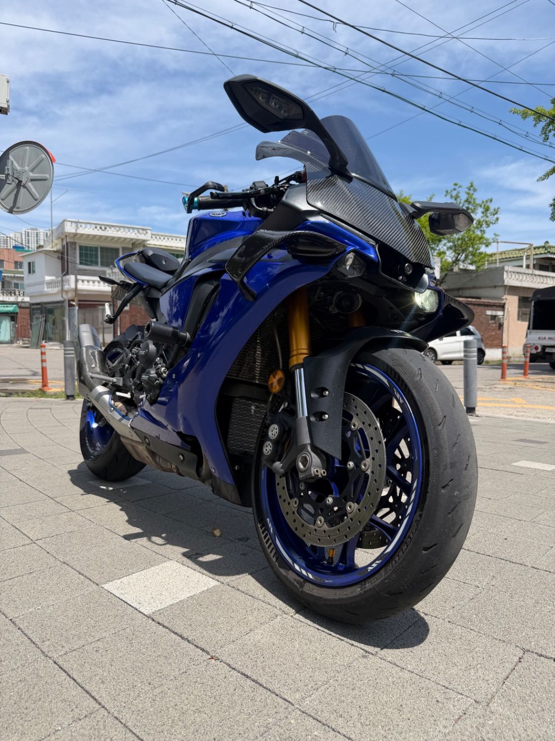 야마하 YZF R1 2018 블루 사진 1