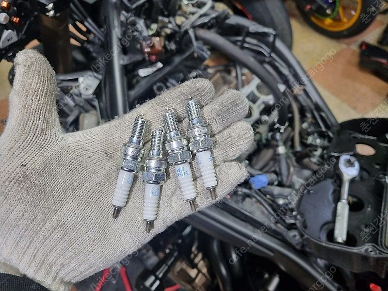 혼다 CBR 650 R MT more