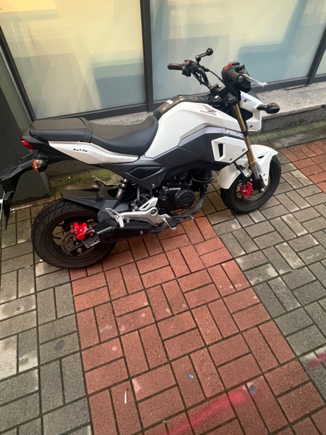 혼다 MSX 125 thumb 2