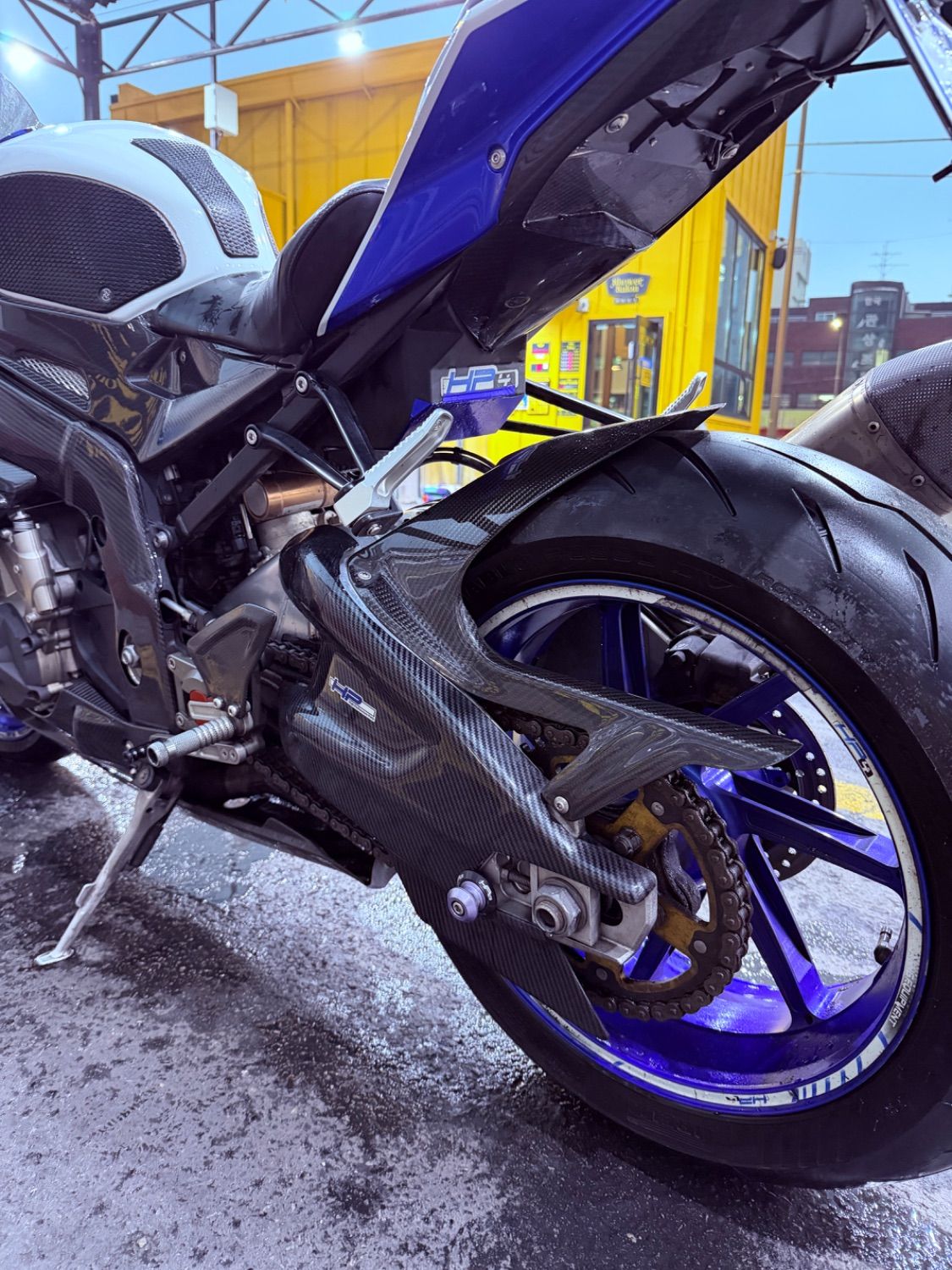 BMW HP4 컴피티션 2013 화이트 사진 5