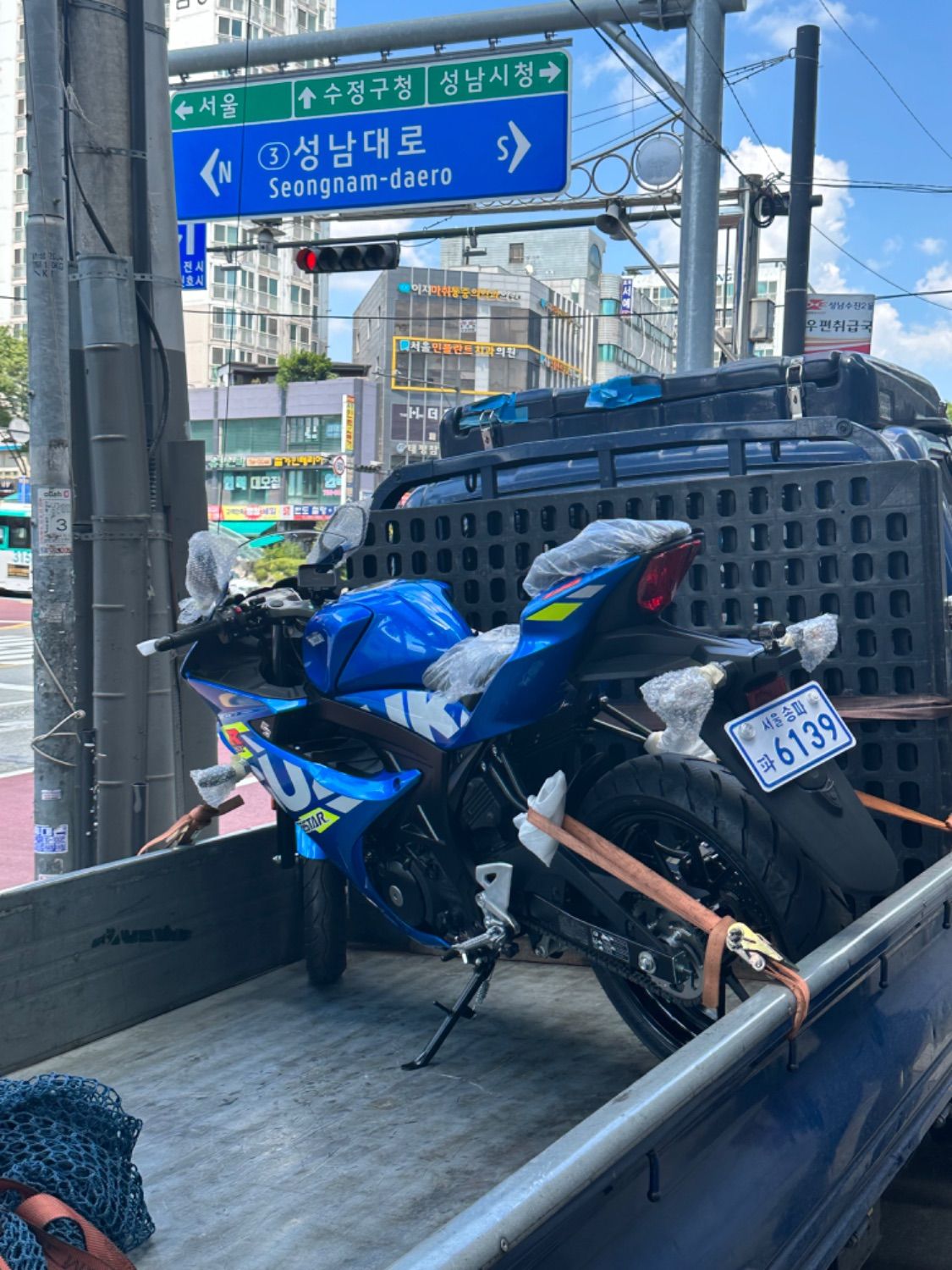 스즈키 GSX R 125 ABS thumb 2