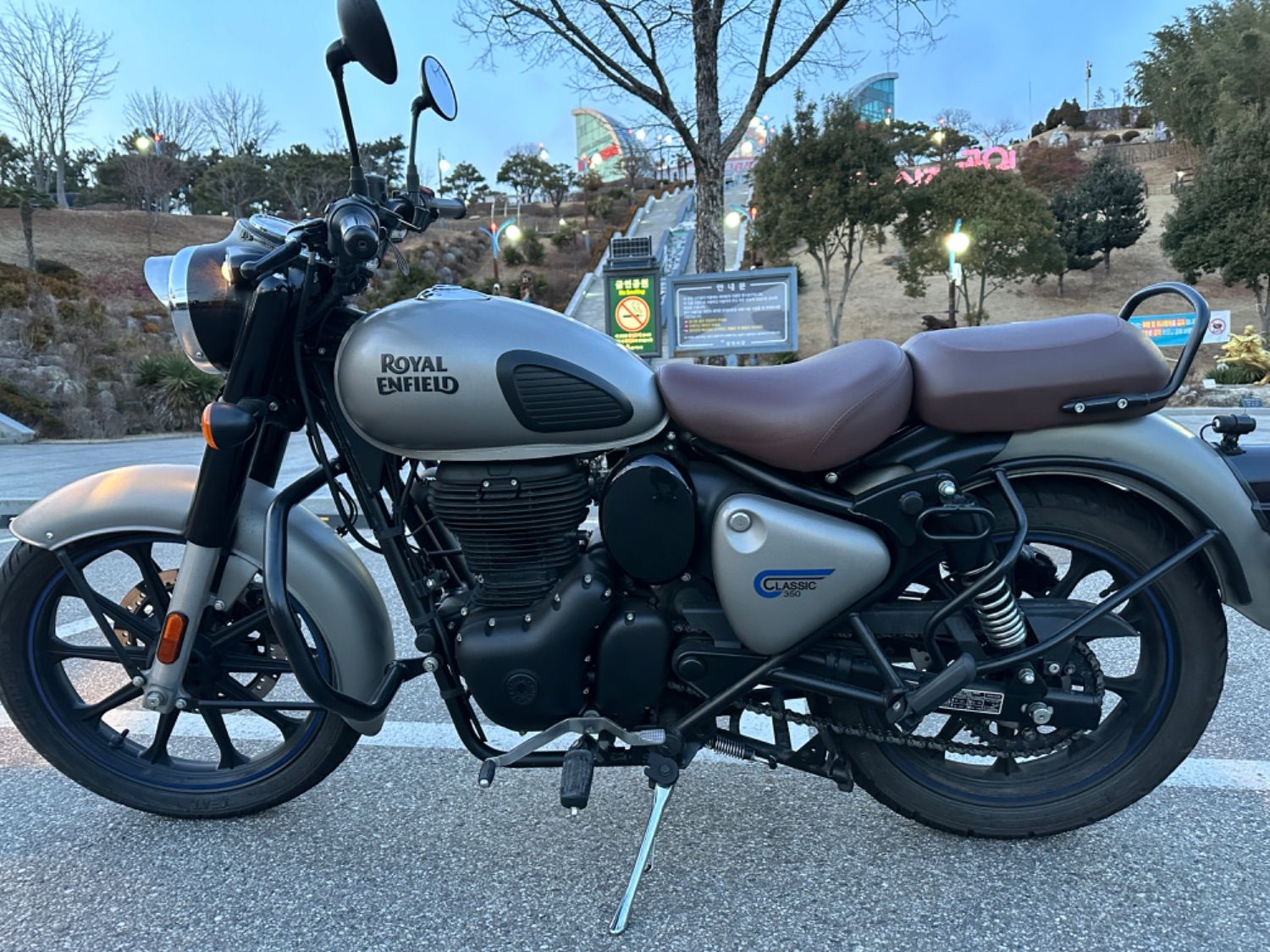 로얄엔필드 클래식 350 thumb 2