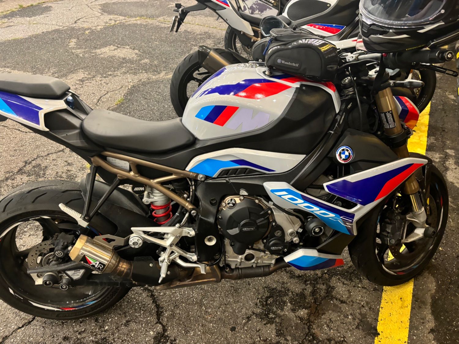 BMW S 1000 R thumb 2
