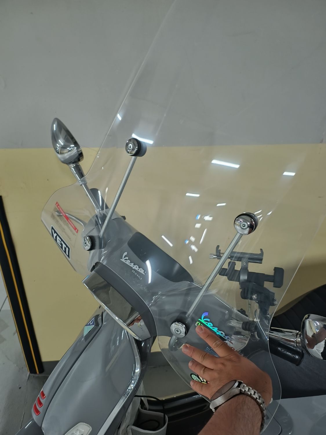 베스파 스프린트 125 ABS more