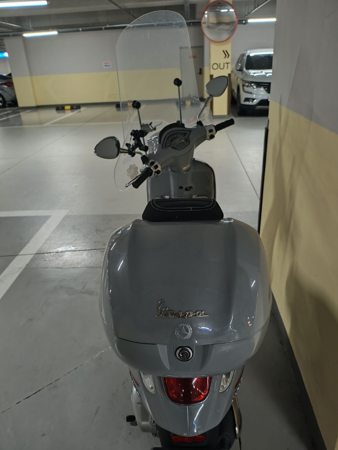 베스파 스프린트 125 ABS thumb 2