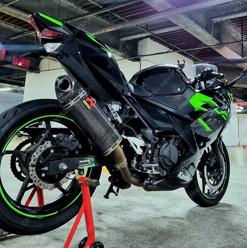 가와사키 닌자 400 ABS more