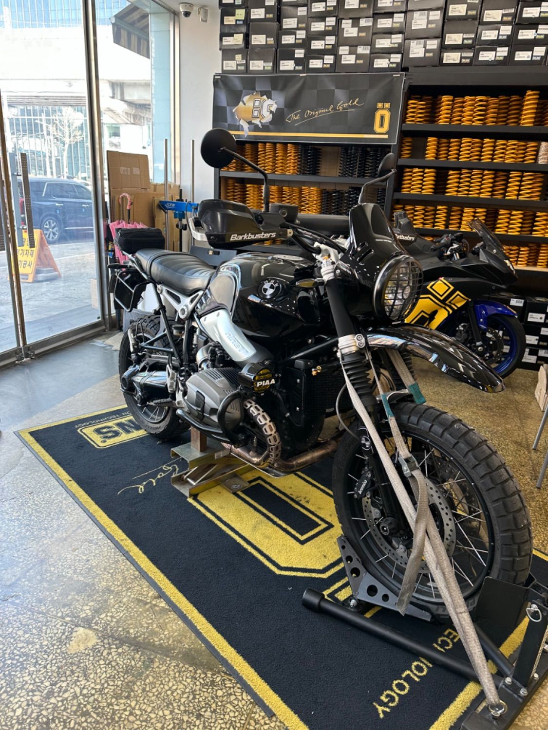 BMW R nine T 어반 GS 2020 블랙 사진 4
