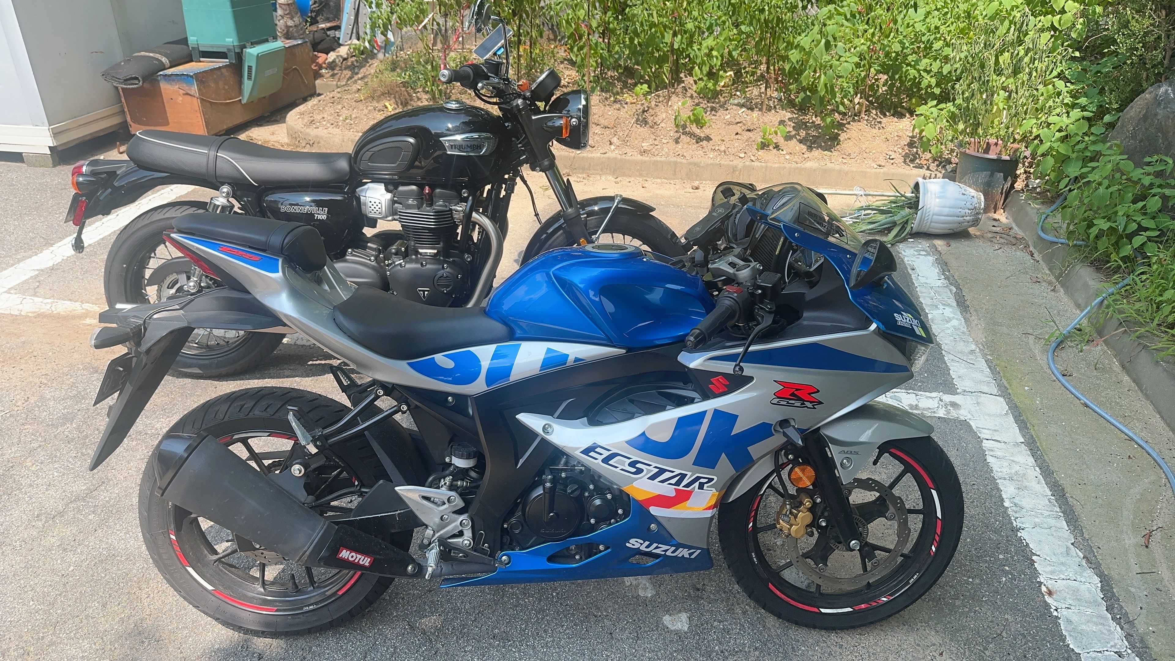 스즈키 GSX R 125 ABS more