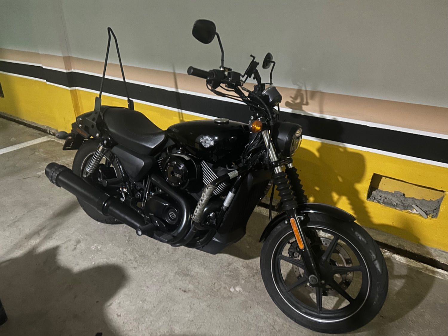 할리데이비슨 스트리트 750 more