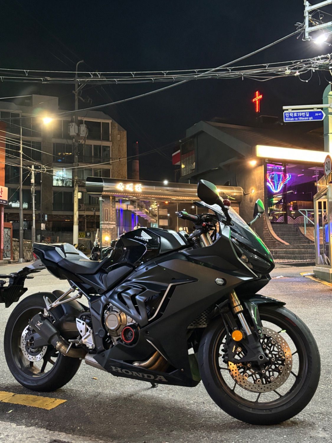 혼다 CBR 650 R MT more