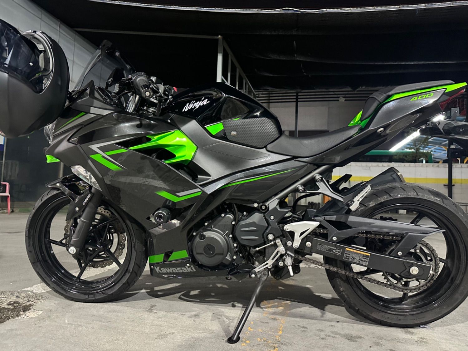 가와사키 닌자 400 ABS thumb 2