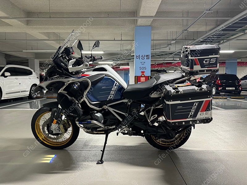 BMW R 1250 GS thumb 2