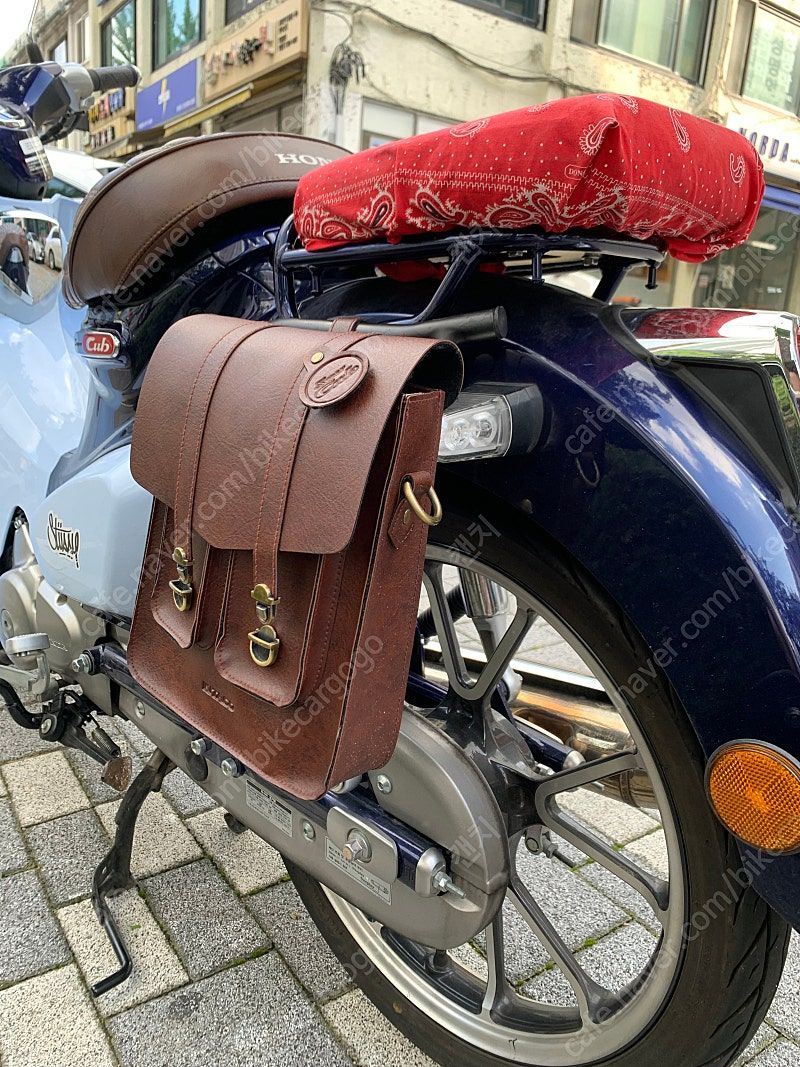 혼다 C 125 thumb 2