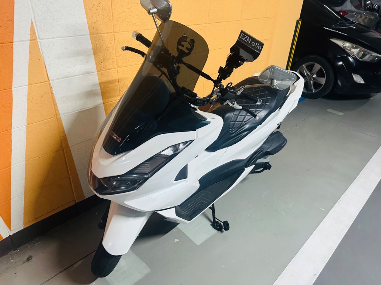 혼다 PCX 125 thumb 2