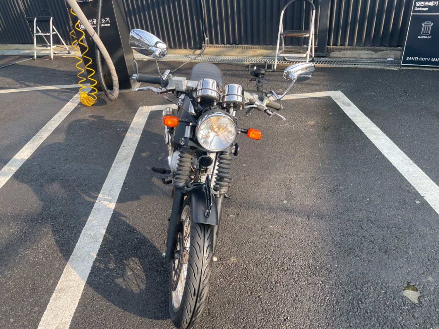 이탈젯 그리폰 125 more