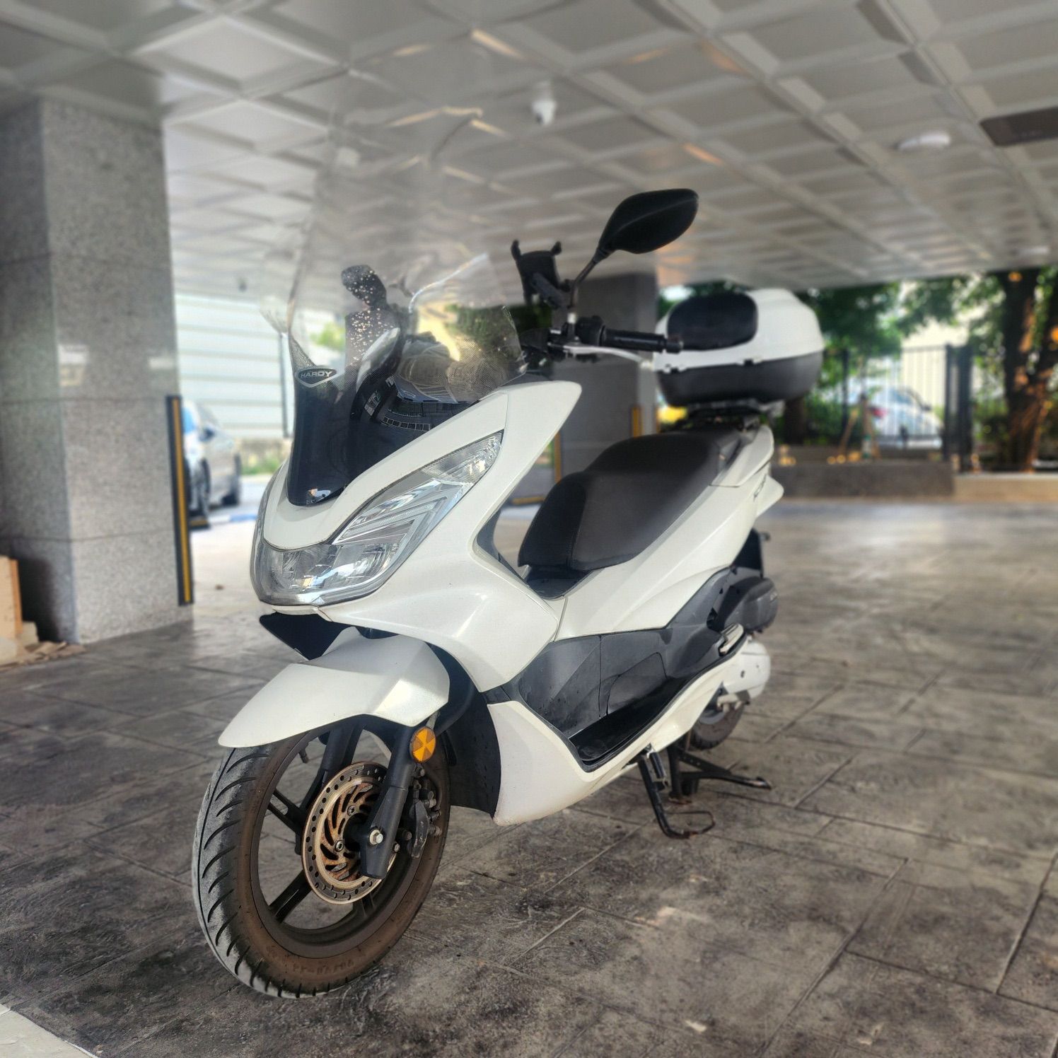 혼다 PCX 125 thumb 2