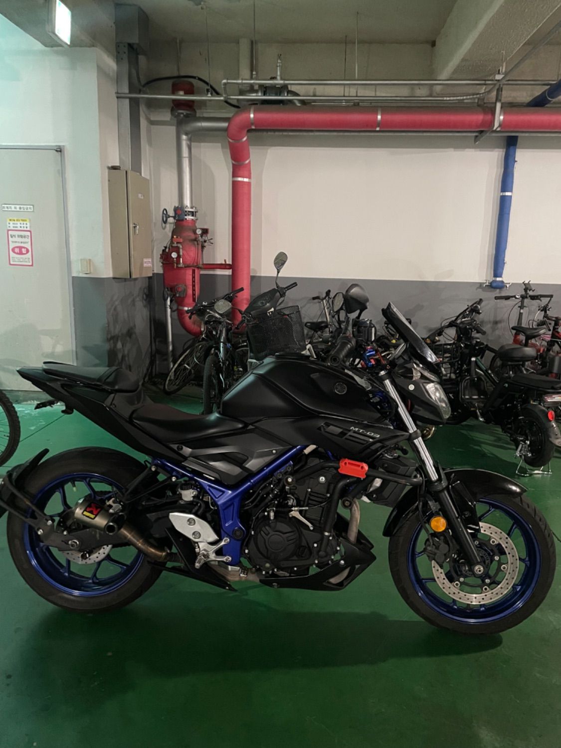 야마하 MT 03 more